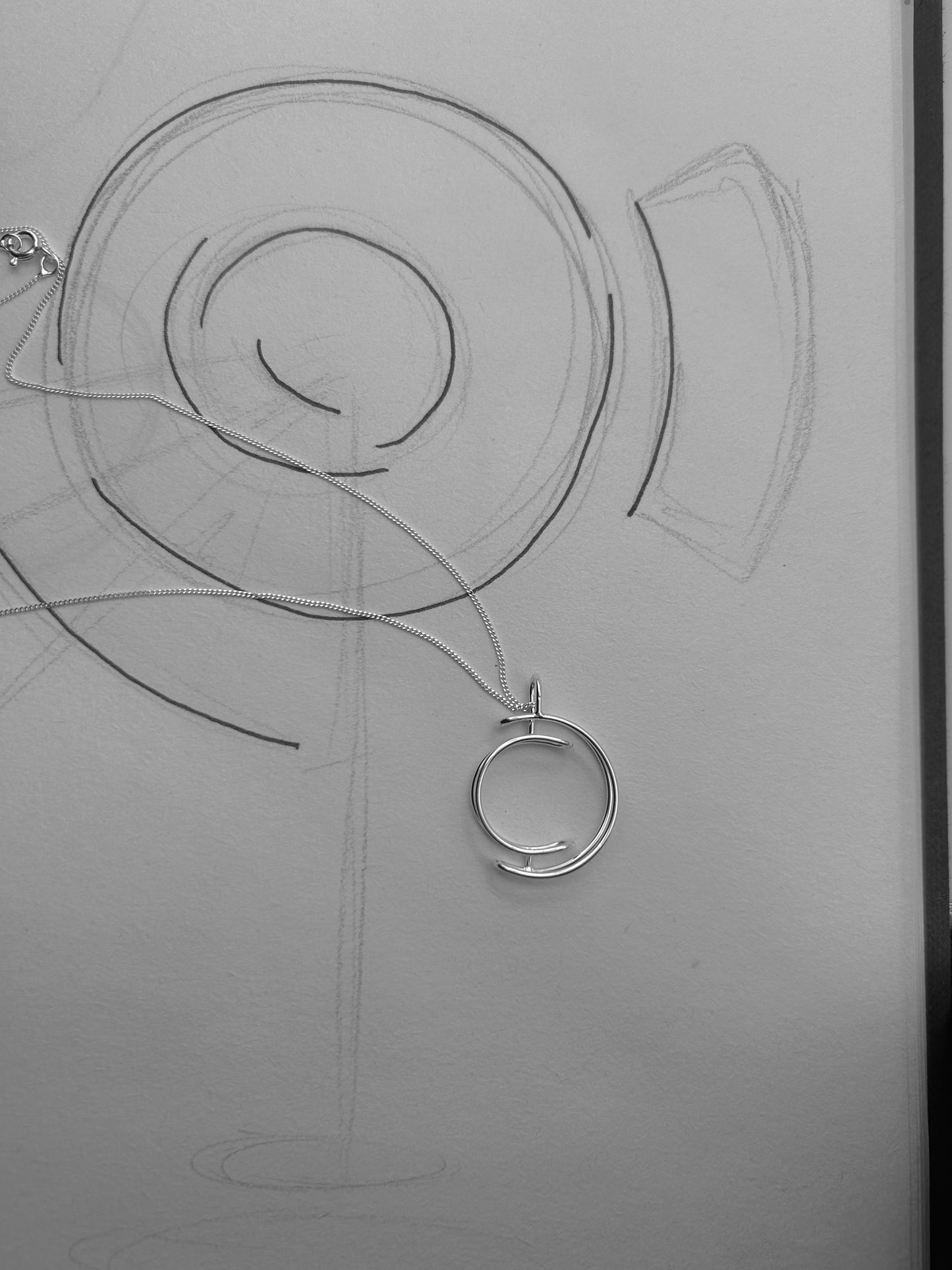 Orb Necklace Silver