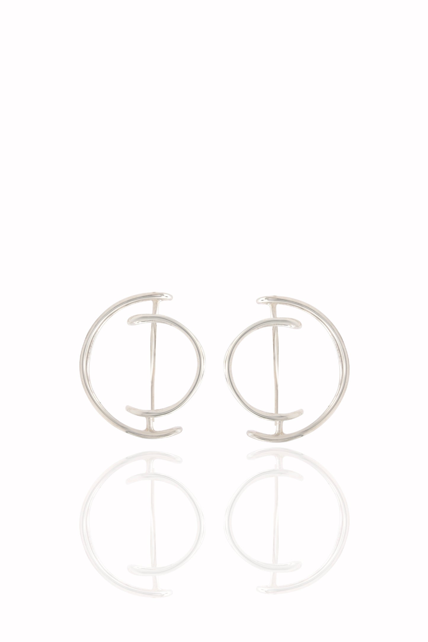 Sterling silver wire circular earrings 