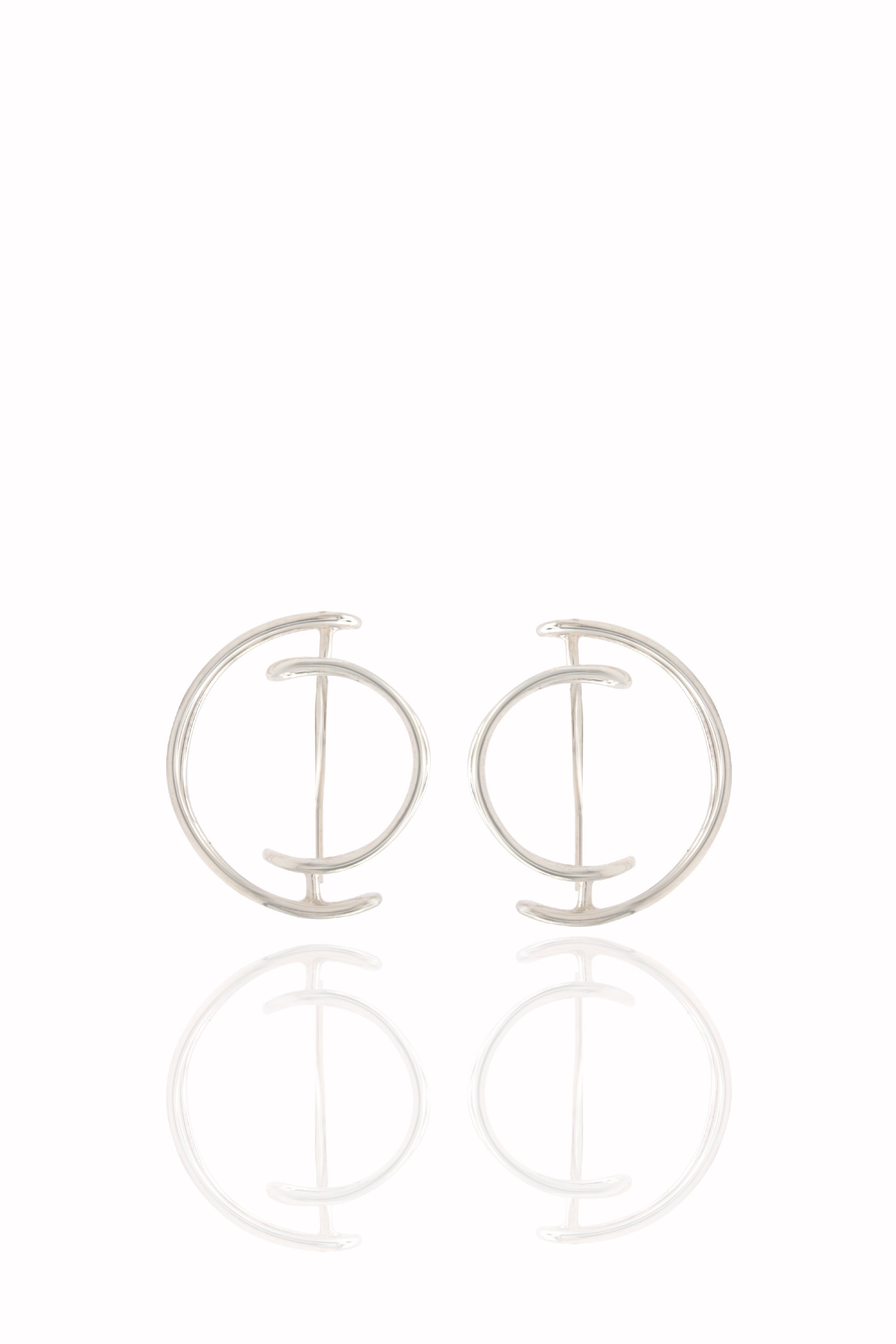 Sterling silver wire circular earrings 